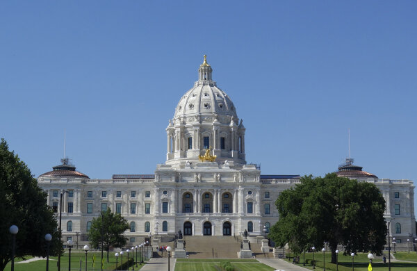 Minnesota Lawmakers Rewrite Legalization Bill
